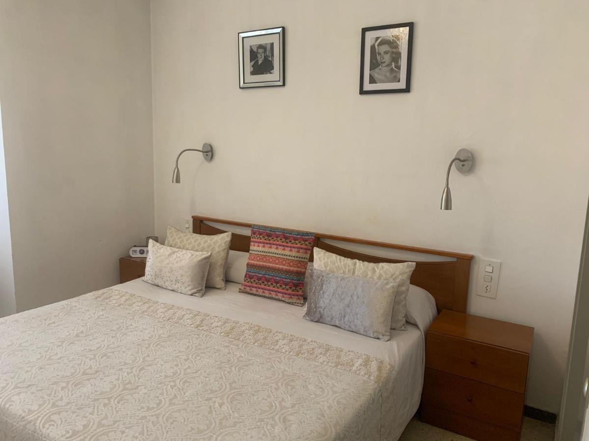 Hostal Torras Sant Hilari Sacalm Dış mekan fotoğraf